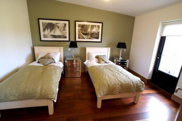 Ostan Gweedore Deluxe Apartments Bunbeg Eksteriør billede